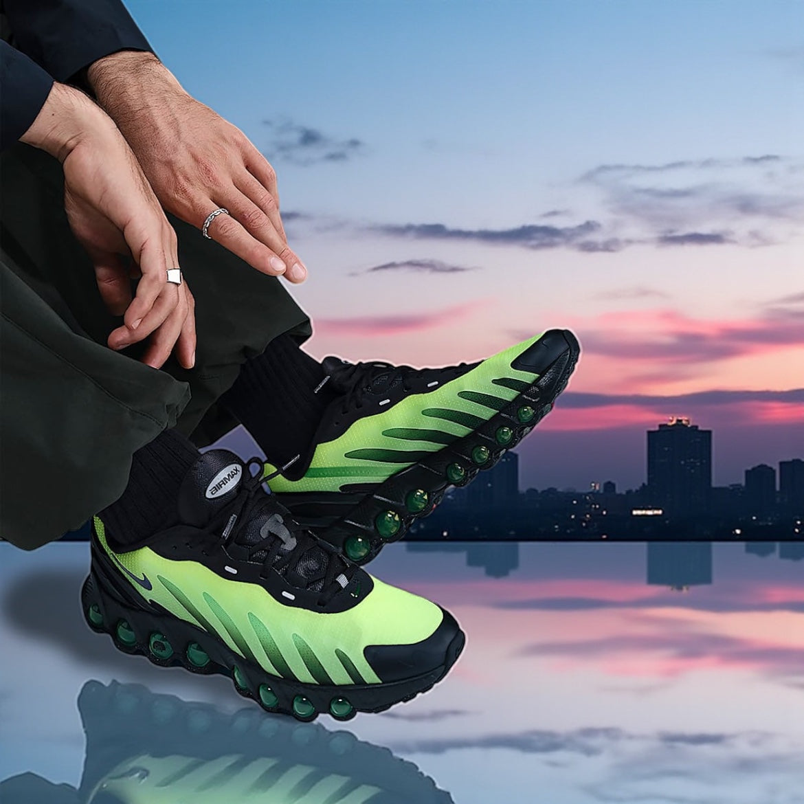 NIKE AIR MAX DN8