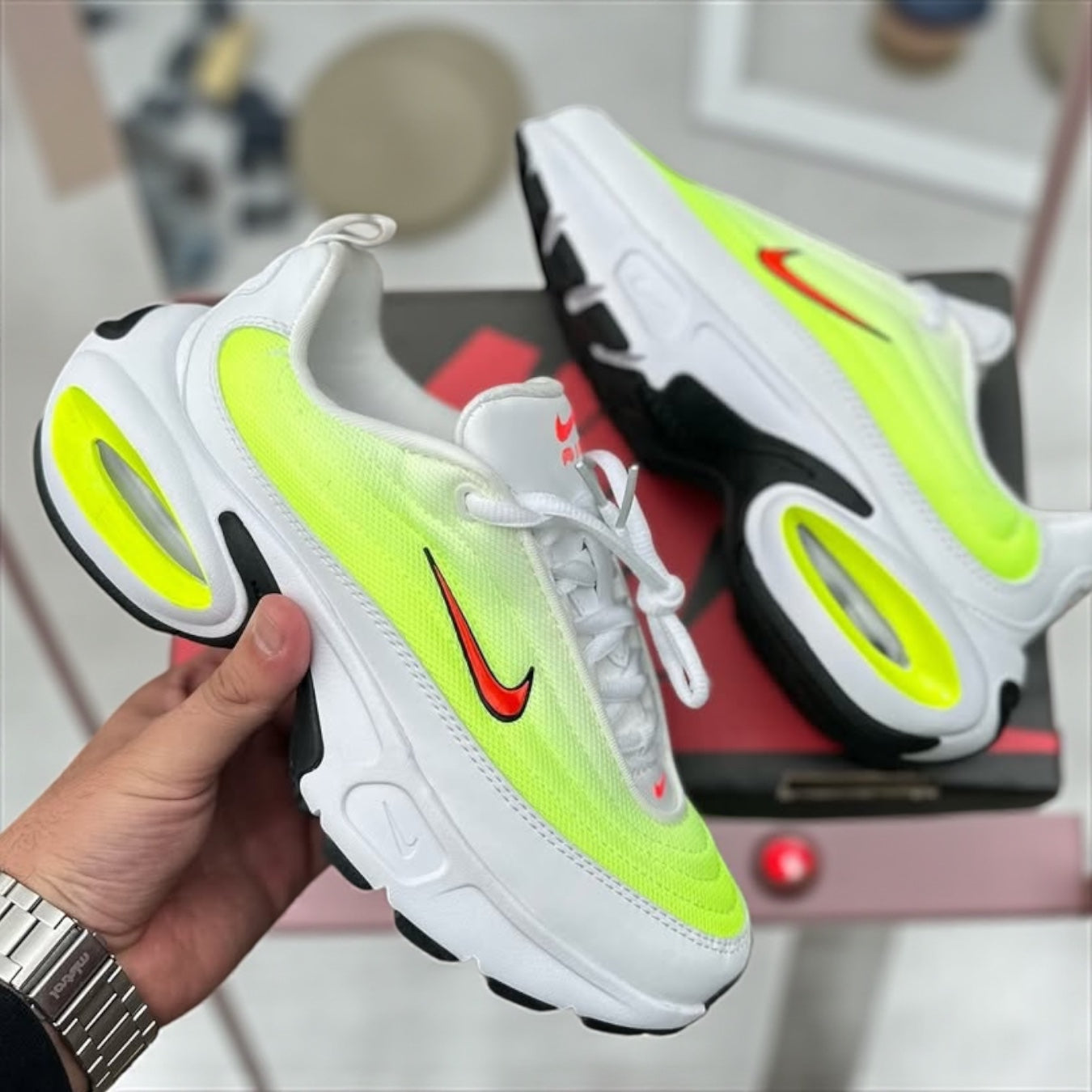 NIKE AIR MAX PORTAL SUMMIT