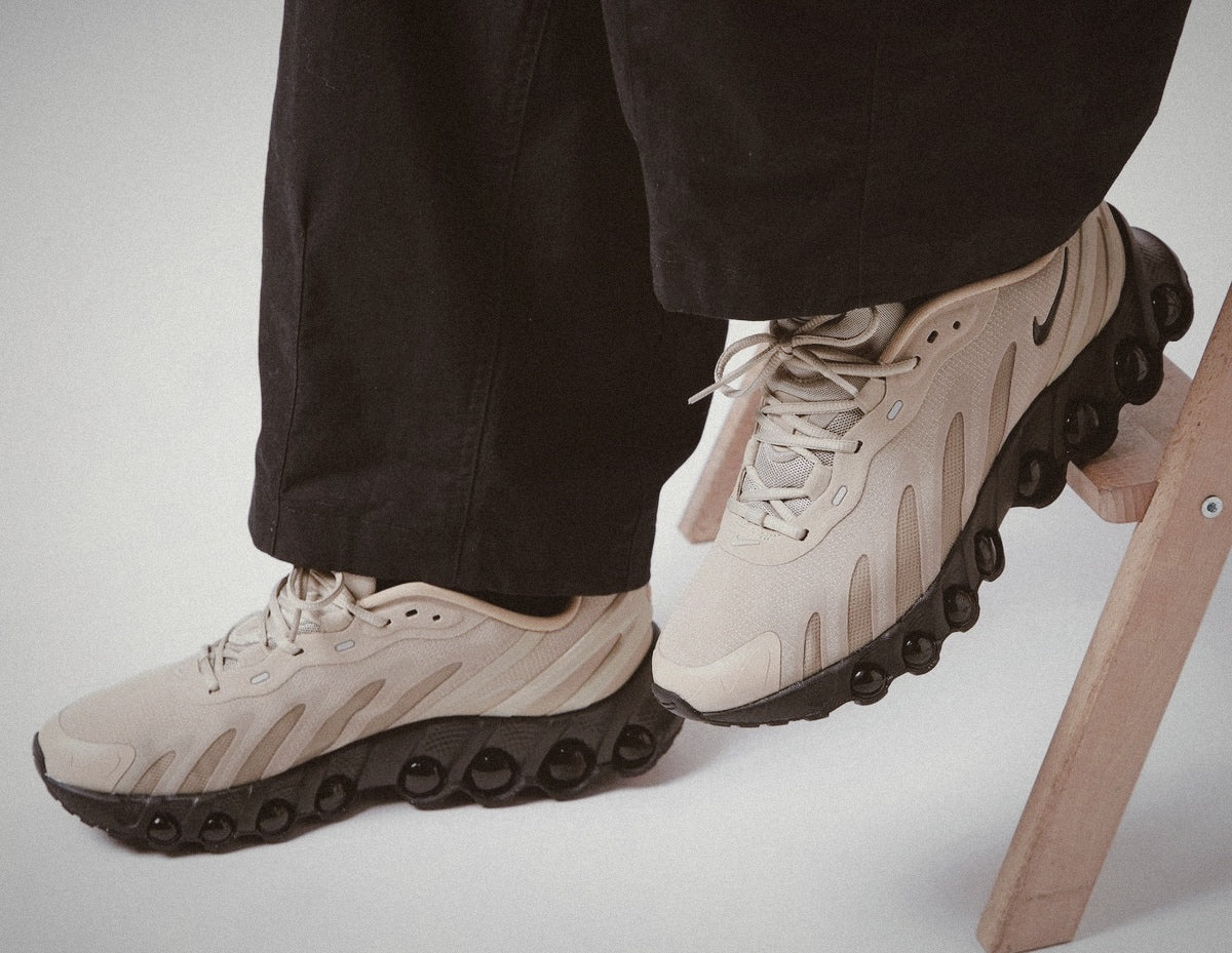 NIKE DN2 BEIGE