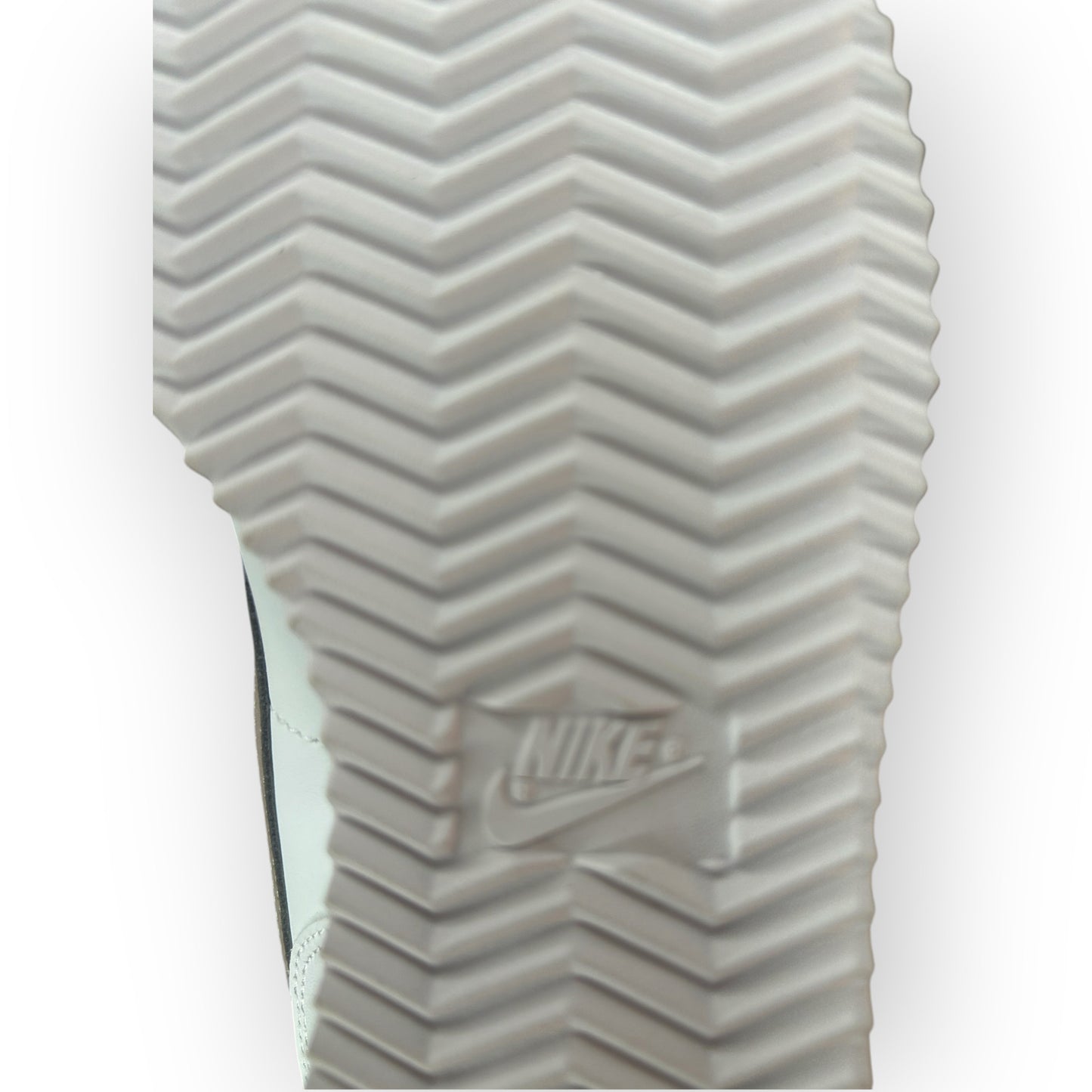 NIKE CORTES