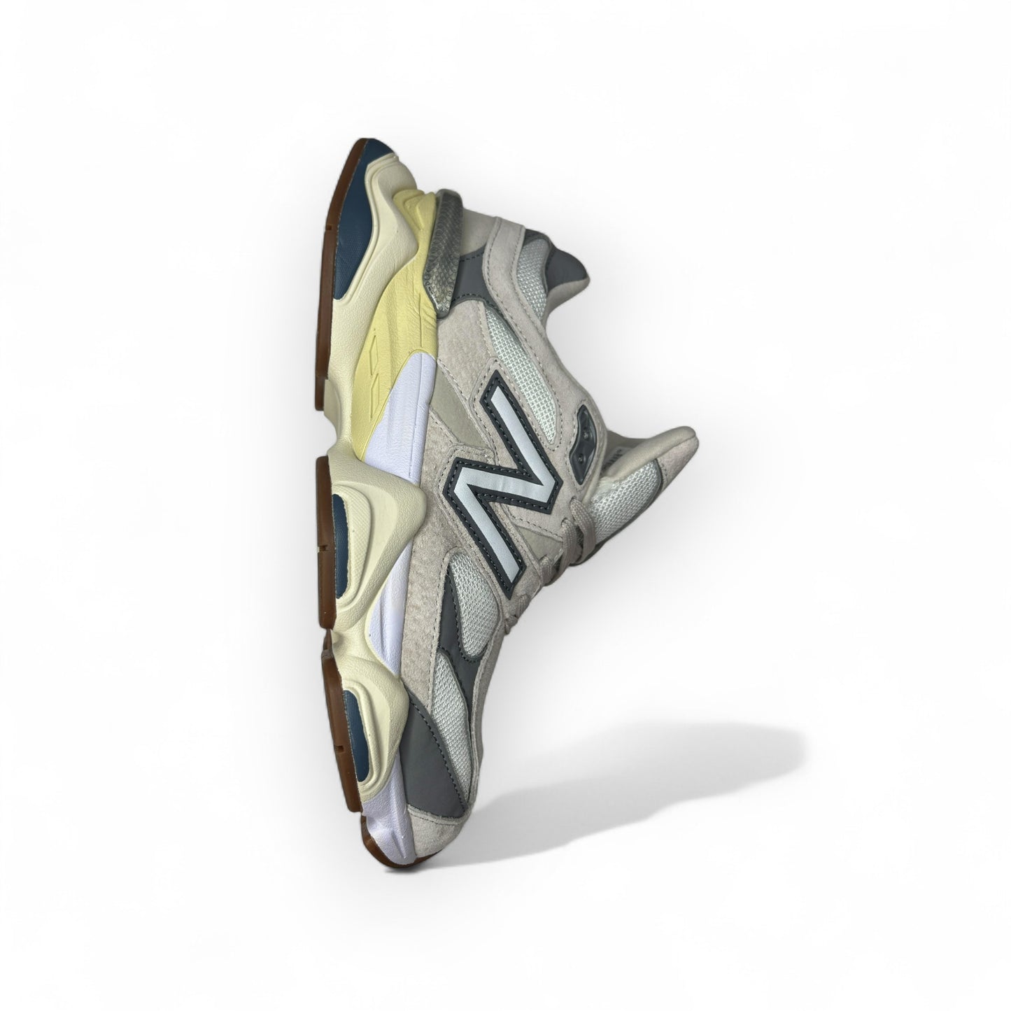 NEW BALNACE 9060 GRAY