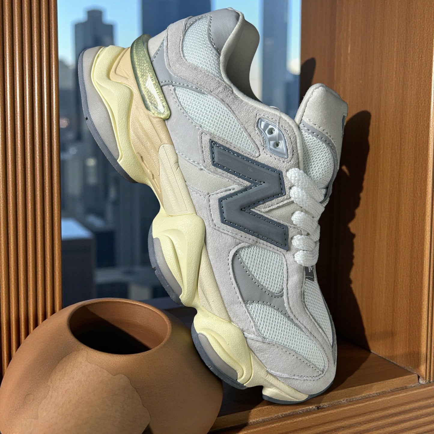 NEW BALANCE 9060
