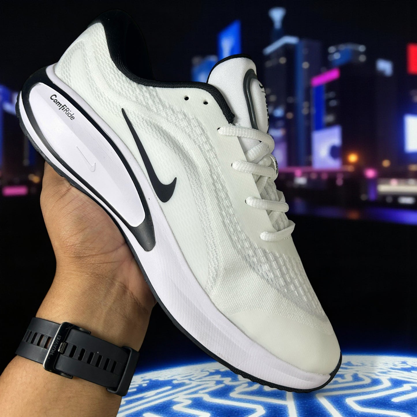 NIKE JOURNEY RUN BLANCA