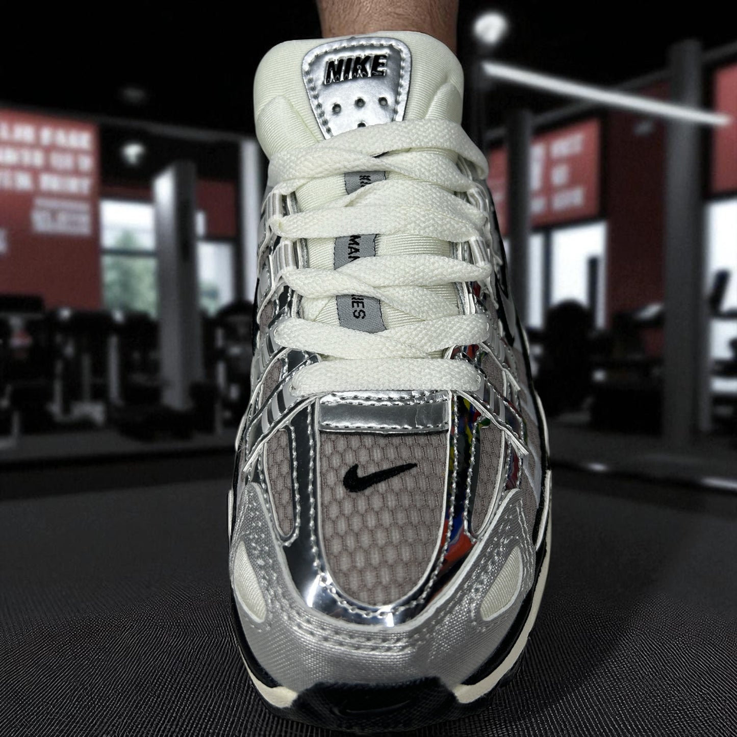 NIKE P 6000