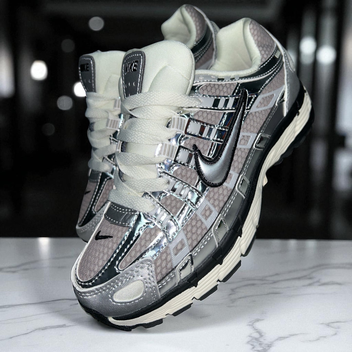 NIKE P 6000