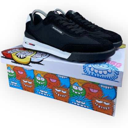 TOMMY HILF HOM NEGRO BLANCO