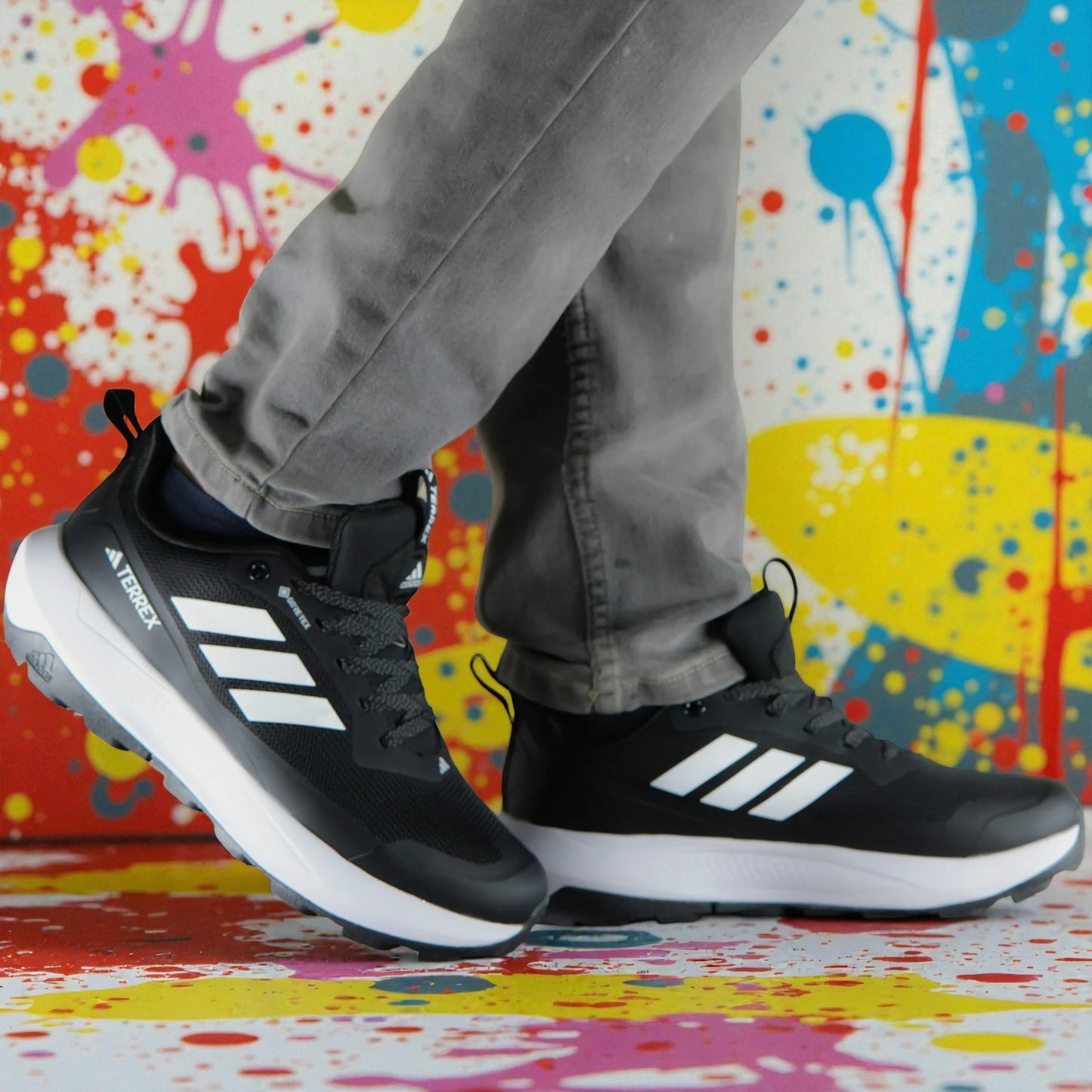 AD TERREX HOM NEGRO BLANCO