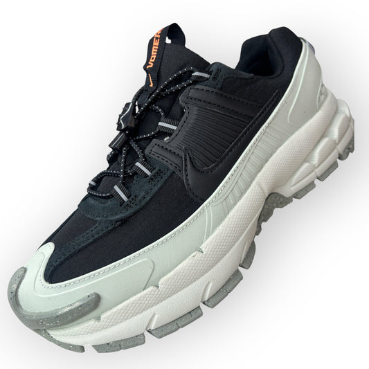 NIKE ZOOM VOMERO
