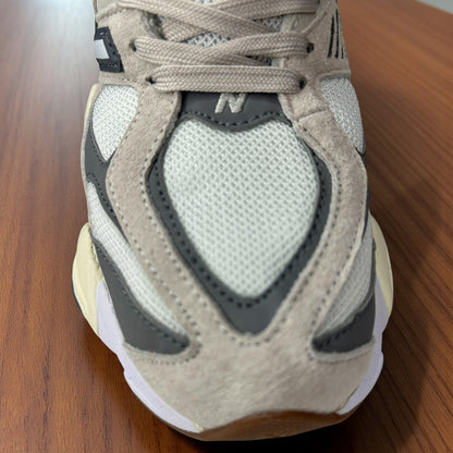 NEW BALNACE 9060 GRAY