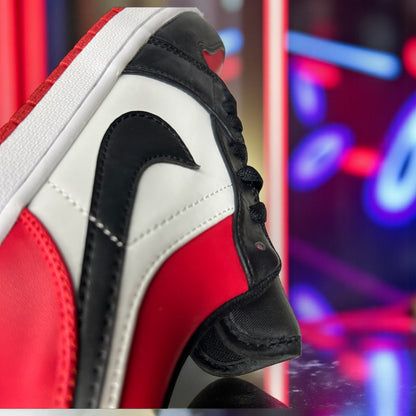 NIKE JORDAN ROJO NEGRO