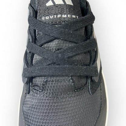 ADIDAS ULTRABOOST5