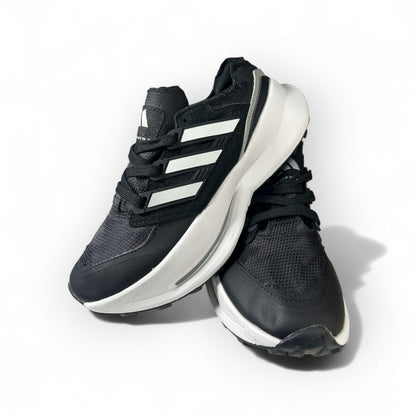 ADIDAS ULTRABOOST5