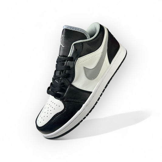 NIKE JORDAN BLANCO NEGRO