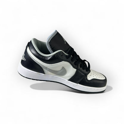 NIKE JORDAN BLANCO NEGRO