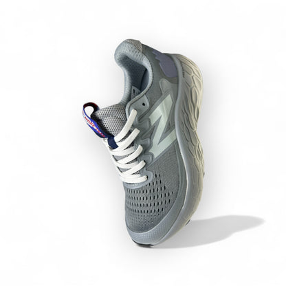 NEW BALANCE FRESH FOAM  GRIS