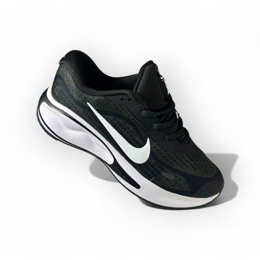 NIKE JOURNEY RUN