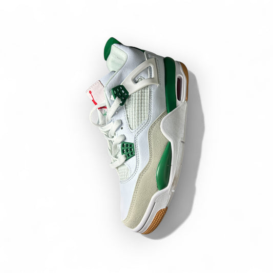 AIR JORDAN RETRO SB