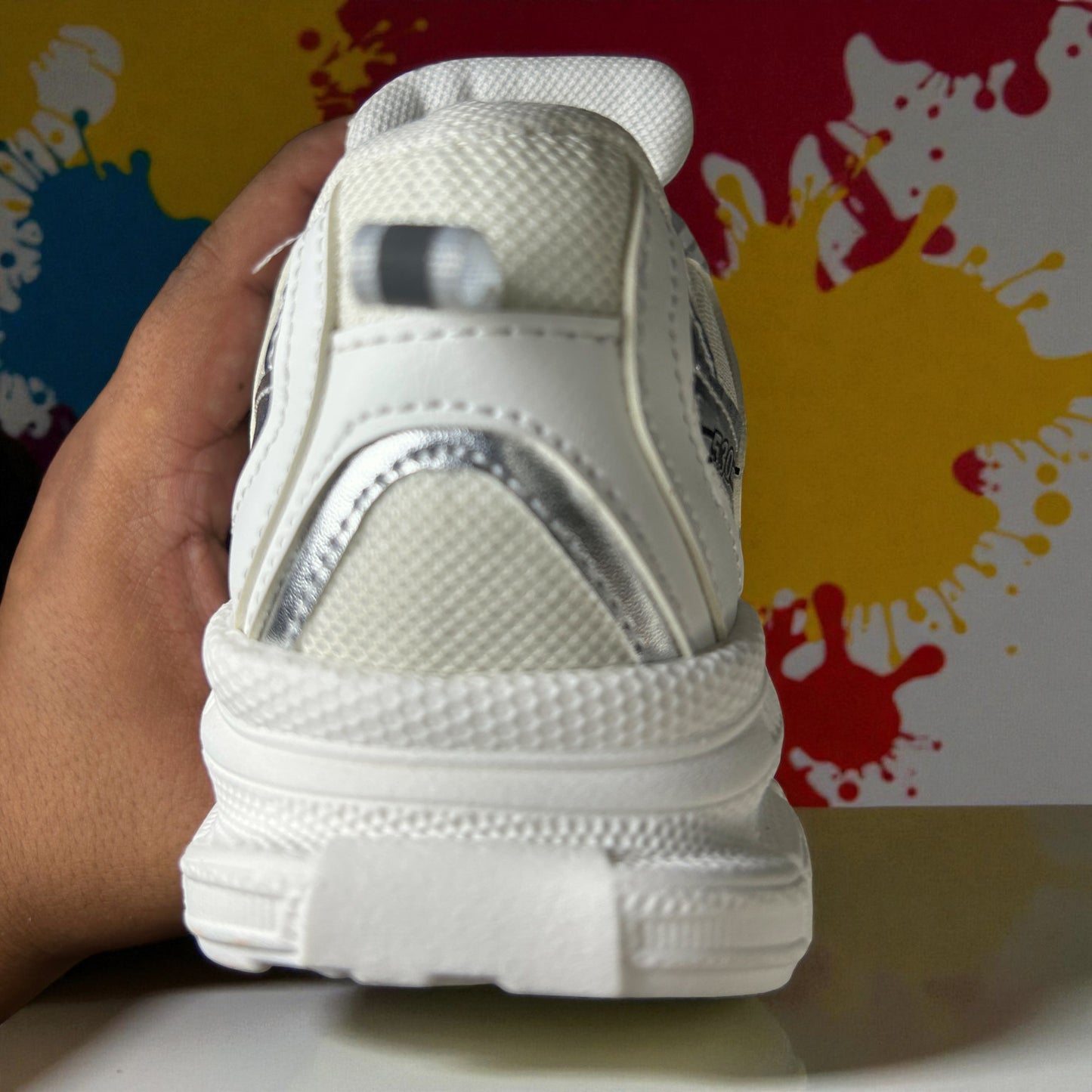 New balance plateada