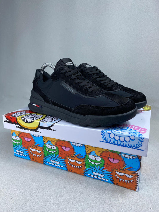 TOMMY HILF HOM NEGRO