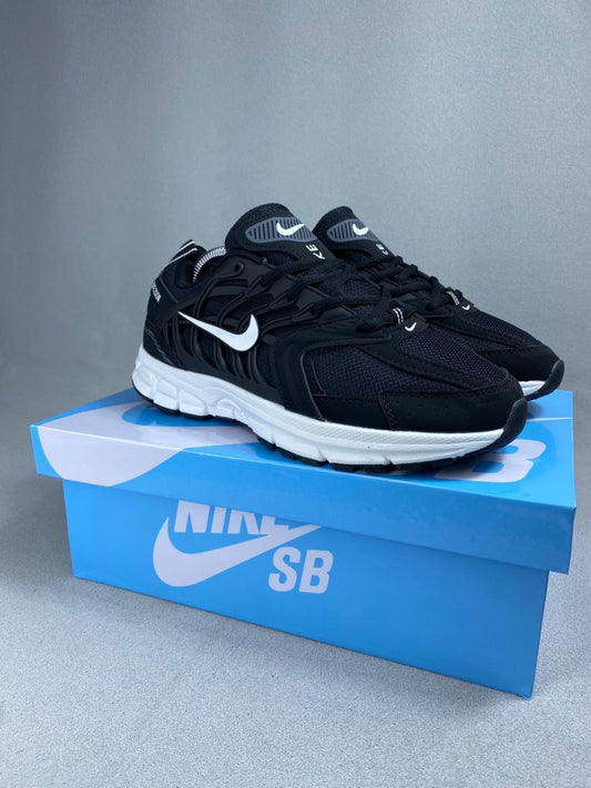 NK ZOOM NEGRO BLANCO H&M