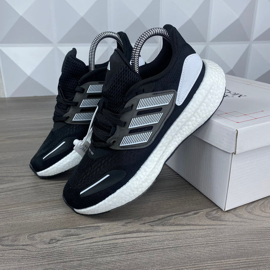 AD PUREBOOST DAM NEGRO BL